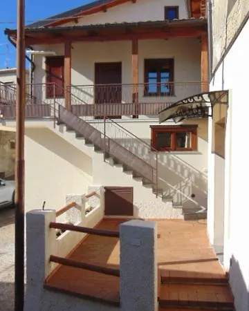 L'olmo E La Seta Holiday home *